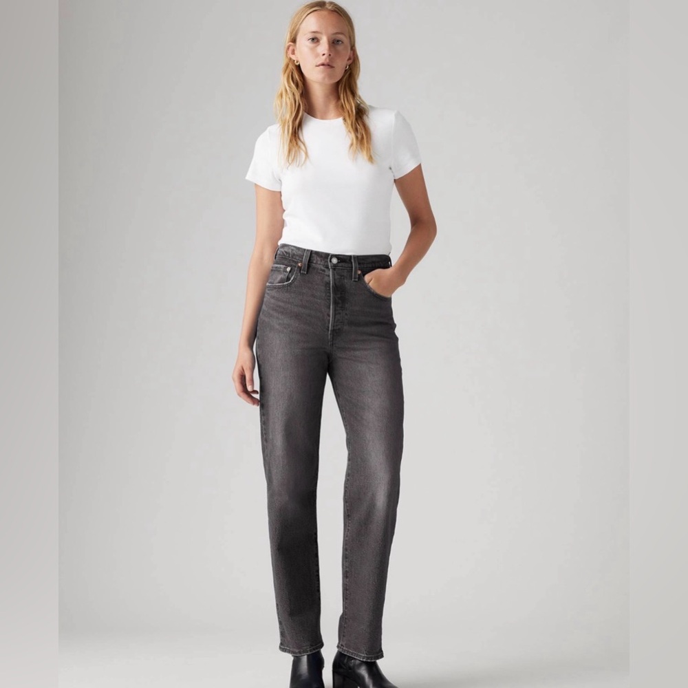 Levi’s Premium Ribcage Straight Ankle 26 x 29